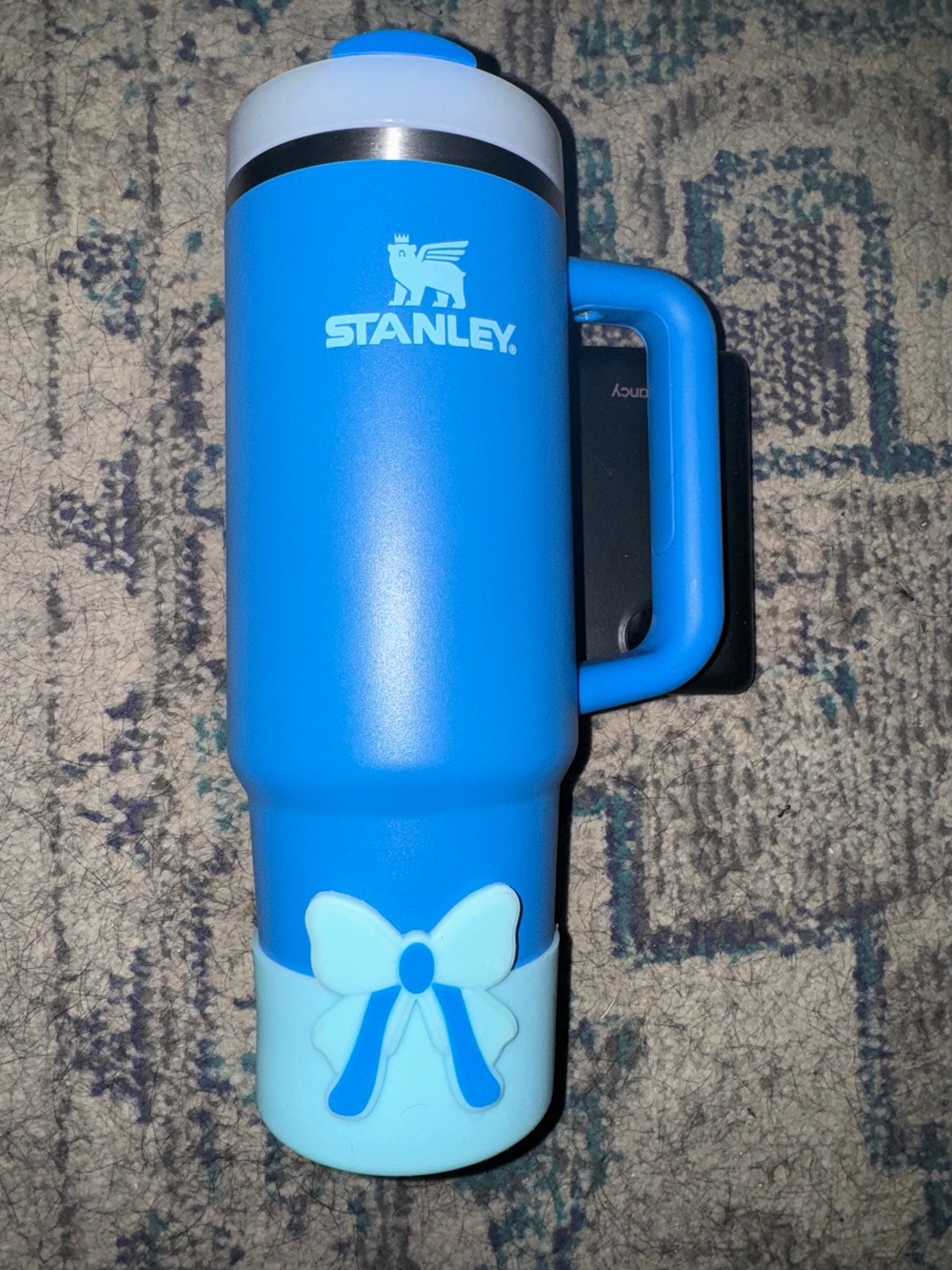 Stanley Blue Quencher H2.0 Tumbler with Handle 30oz Boot Included